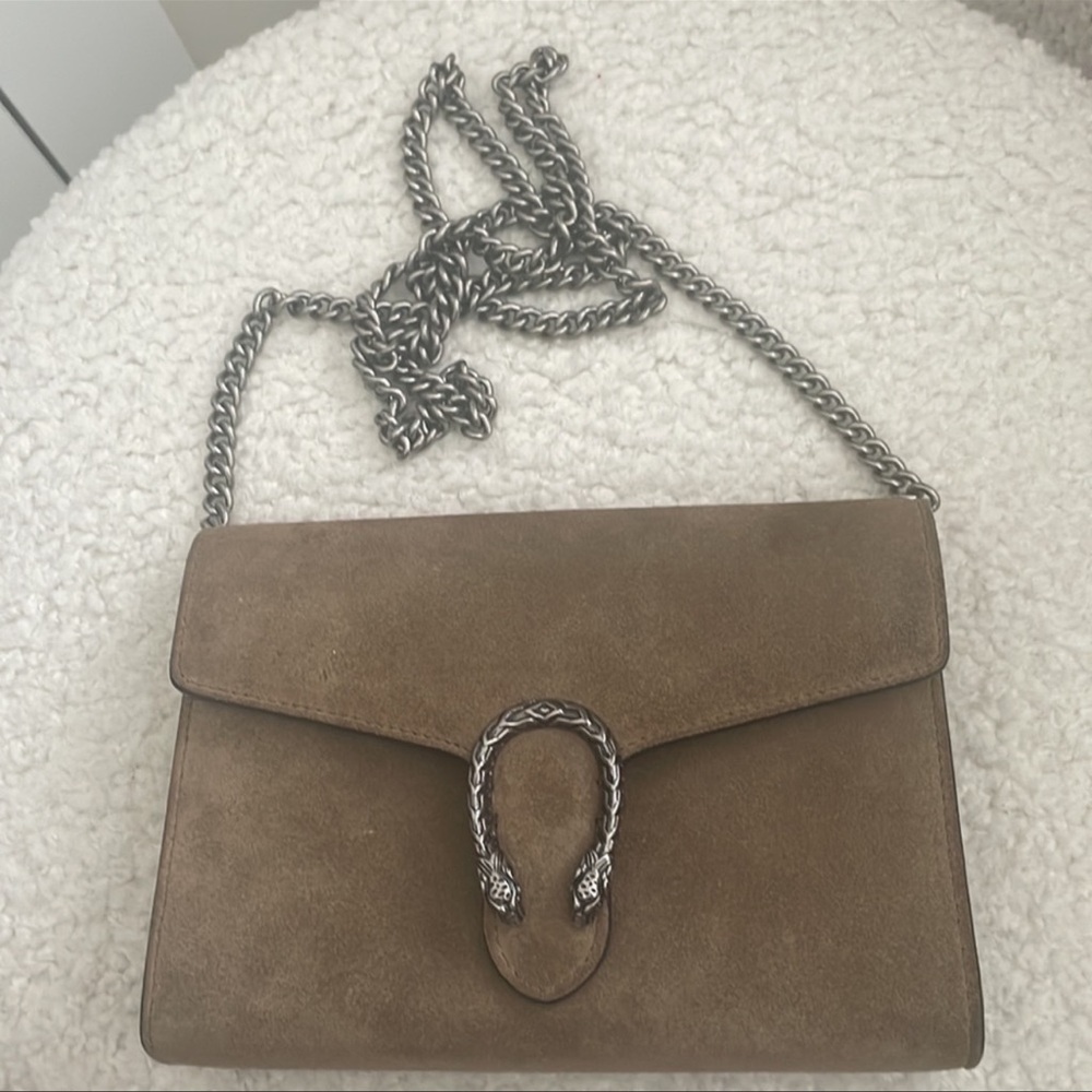 Gucci wallet on Chain Dionysus Mini Taupe Suede Cross Body Bag